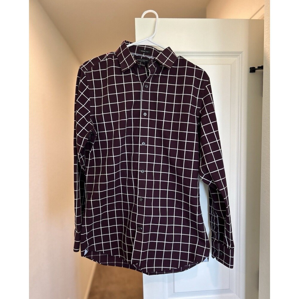 Banana Republic Men's Maroon Plaid Long Sleeve Button-Down Slim Fit Medium
